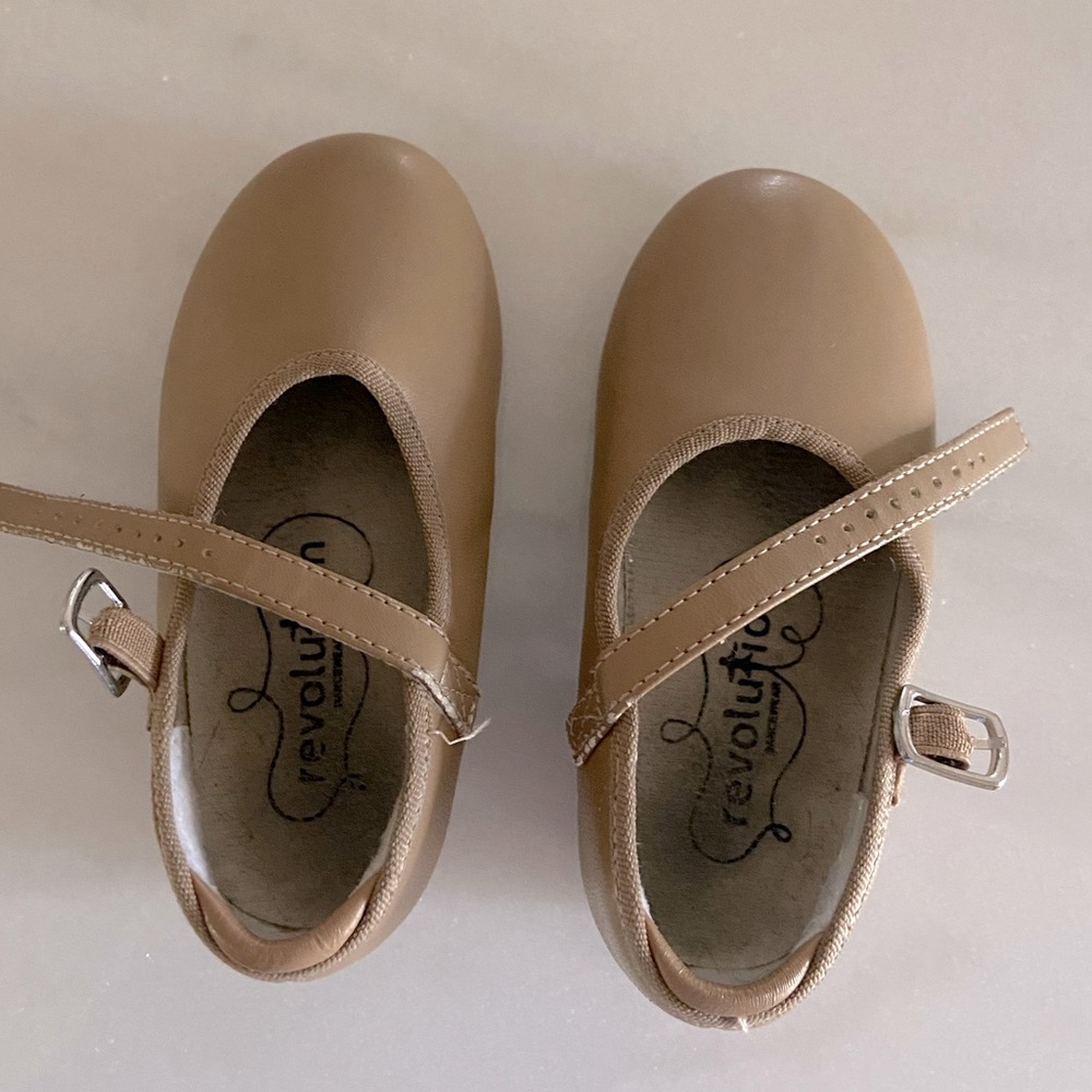 Little girls jazz/tap shoes